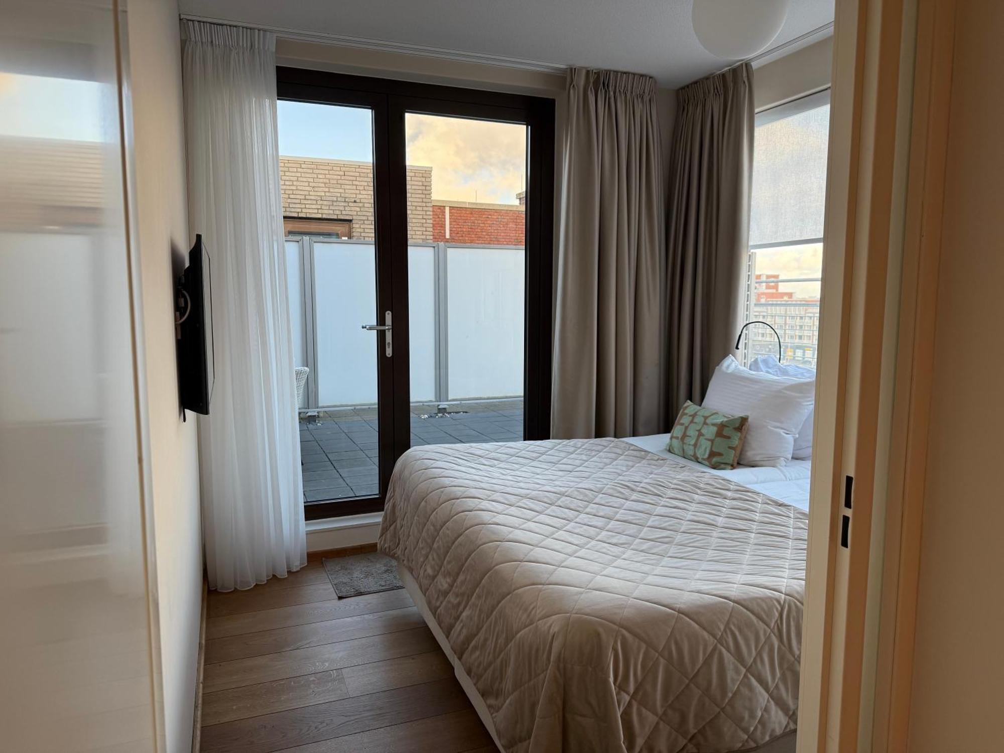 Bizstay Harbour II Scheveningen Apartments The Hague Room photo